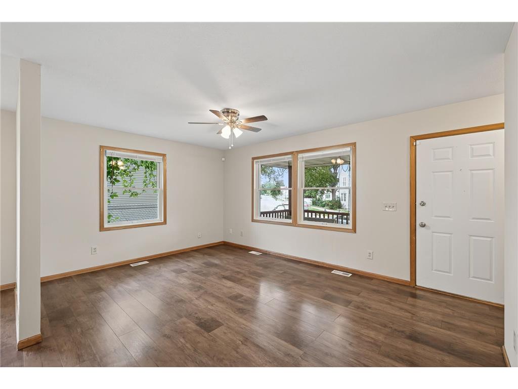 1939 Hillside Avenue N Minneapolis MN 55411 6780325 image1