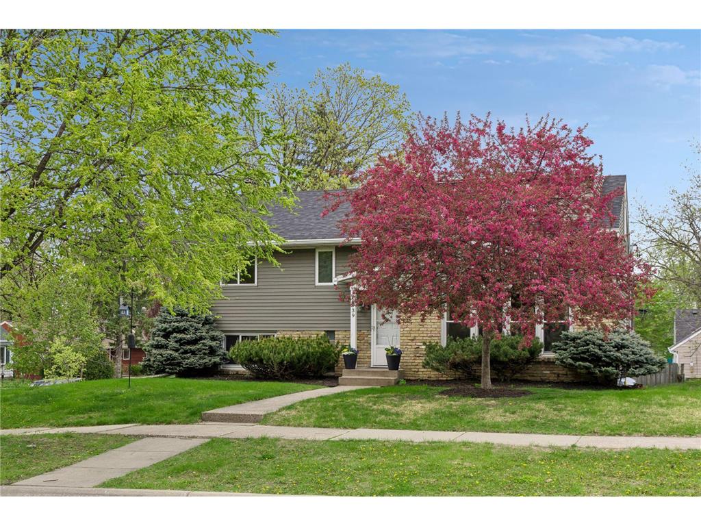 1939 Munster Avenue Saint Paul MN 55116 7063223 image2