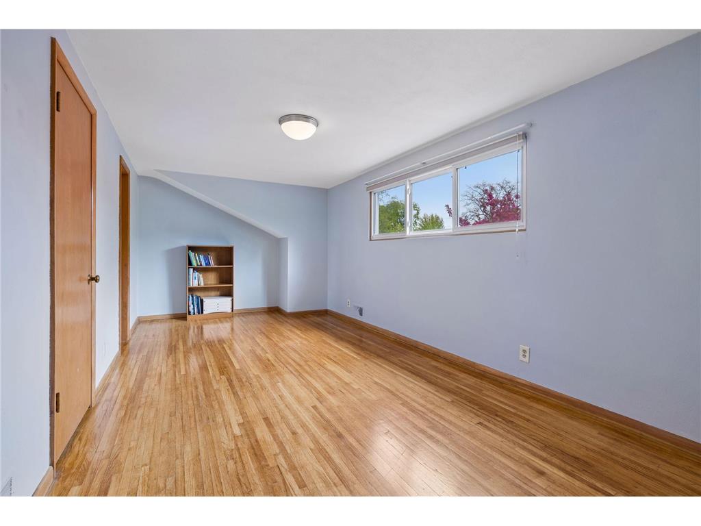 1939 Munster Avenue Saint Paul MN 55116 7063223 image33