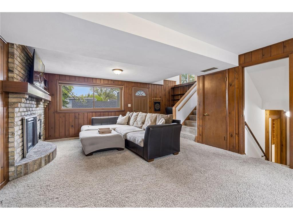 1939 Munster Avenue Saint Paul MN 55116 7063223 image42