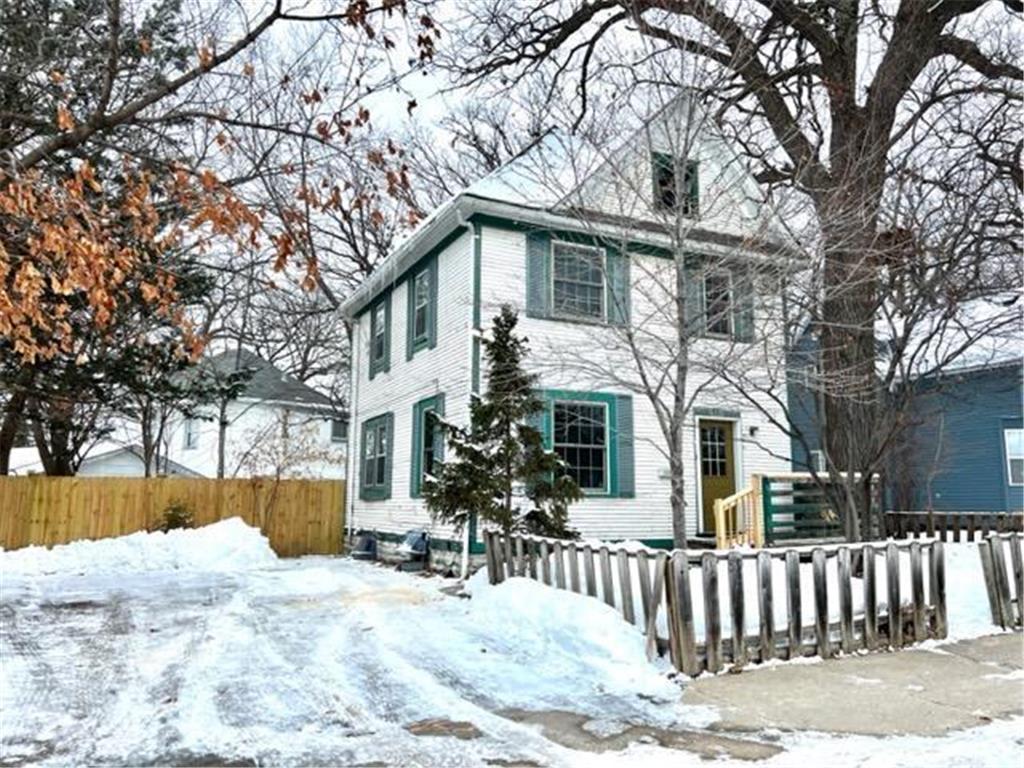 1939 Saint Anthony Avenue, Saint Paul, MN 55104 MLS 6325909 Edina