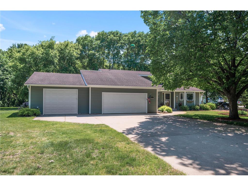 19395 181st Avenue NW, Big Lake Twp, MN, 55309 MLS 6376751 Edina