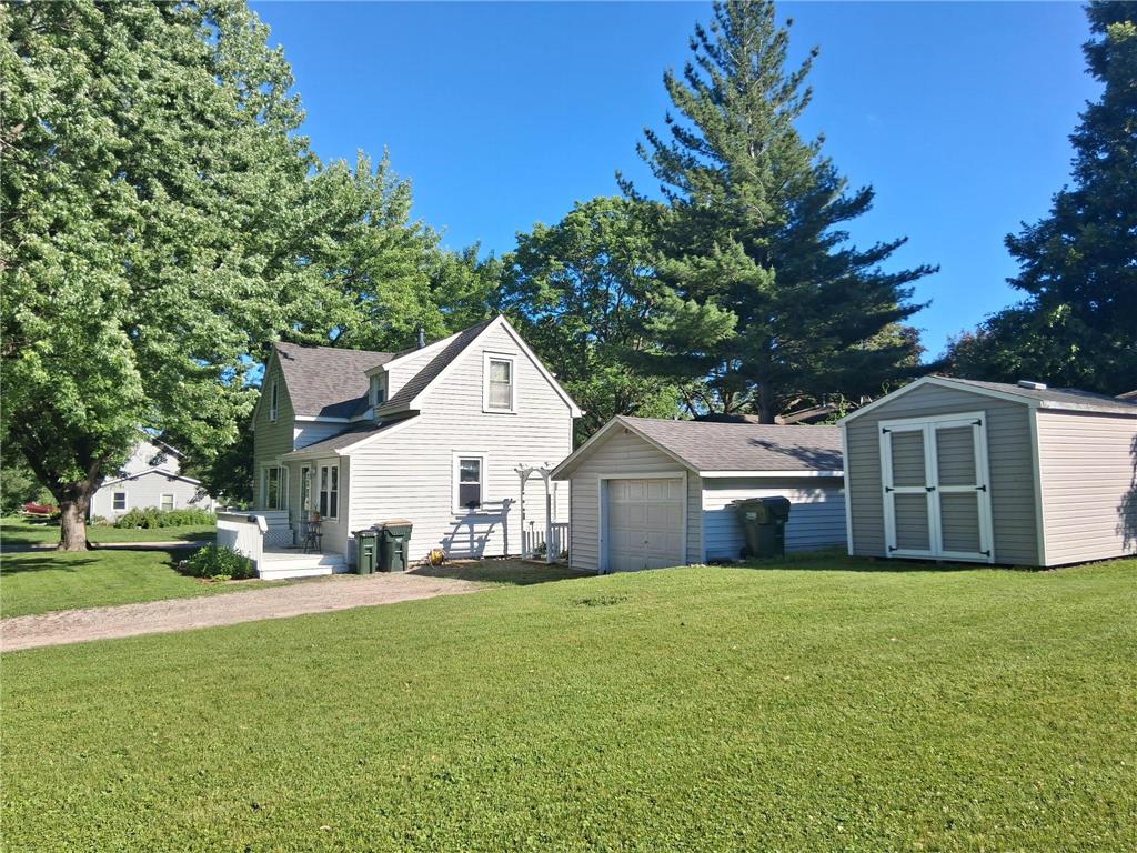 194 5th Avenue NE Hutchinson MN 55350 7095650 image1