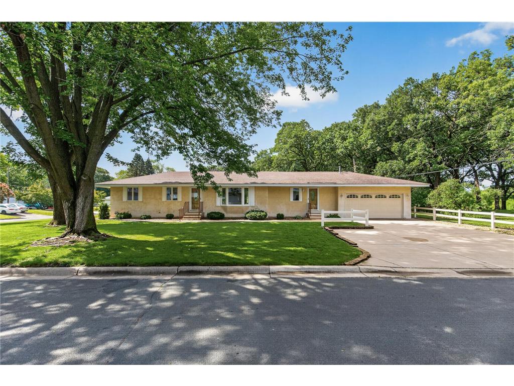 194 69th Avenue NE Fridley MN 55432 7093181 image1