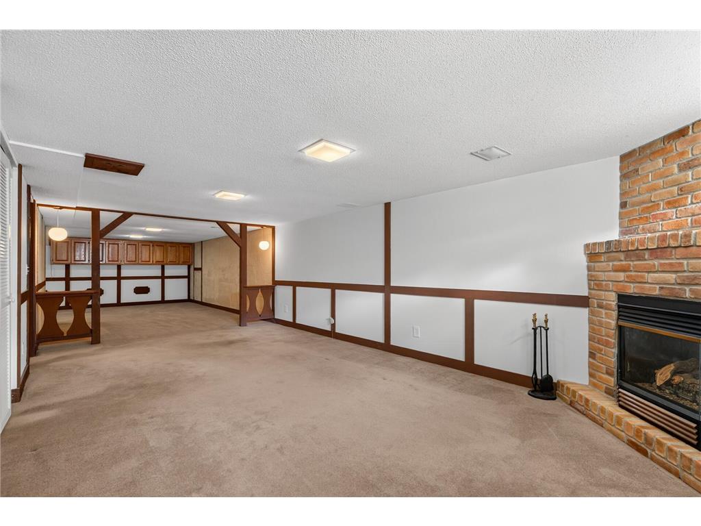 194 69th Avenue NE Fridley MN 55432 7093181 image21