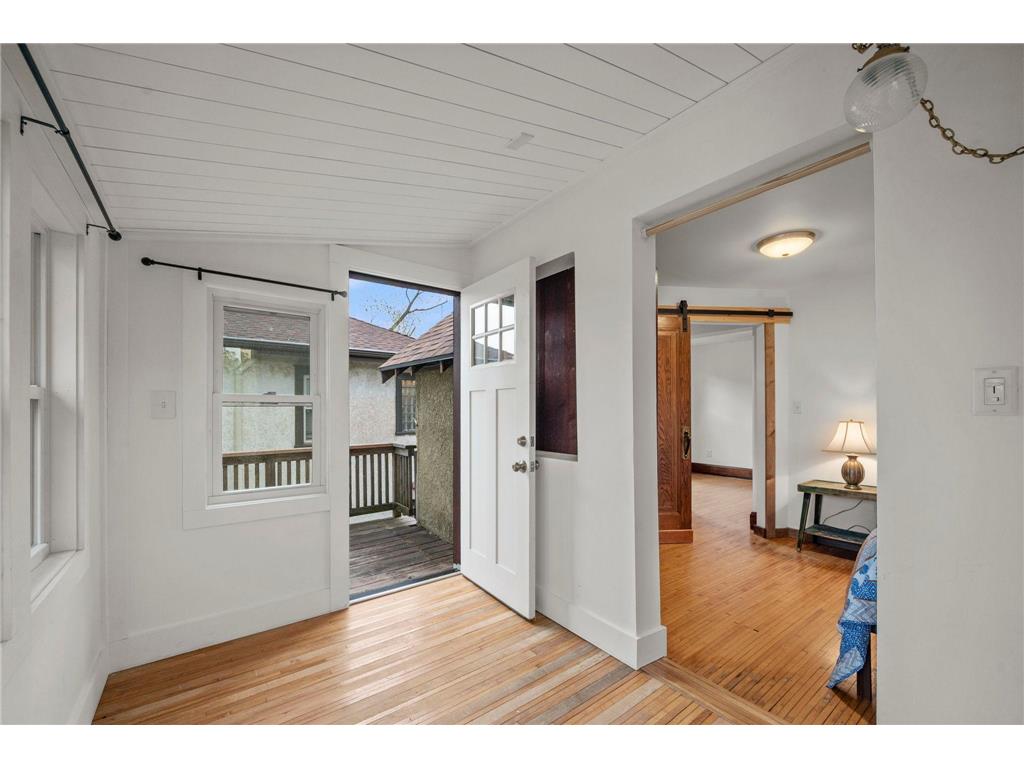 194 Logan Avenue N Minneapolis MN 55405 7068791 image34