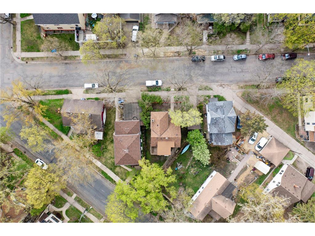 194 Logan Avenue N Minneapolis MN 55405 7068791 image46