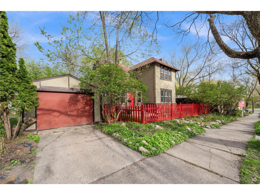 194 Logan Avenue N Minneapolis MN 55405 7068791 image54