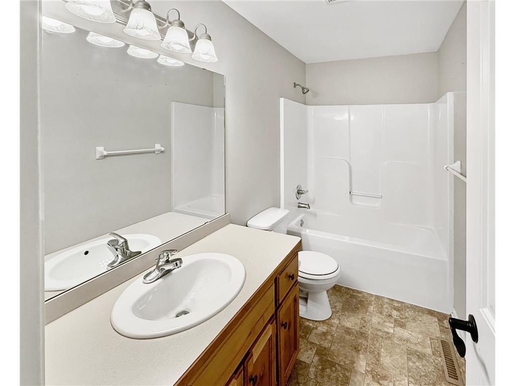 194 Shetland Lane Lino Lakes MN 55014 7024210 image14