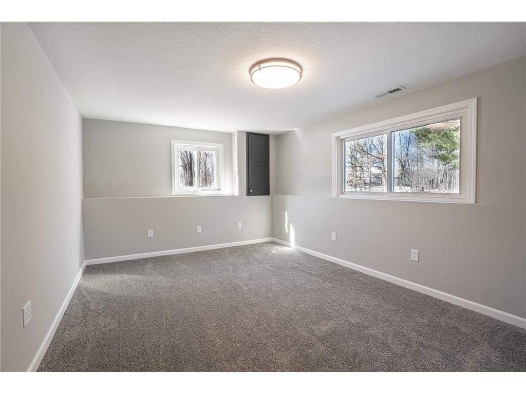 1940 169th Avenue NE Ham Lake MN 55304 7033900 image40