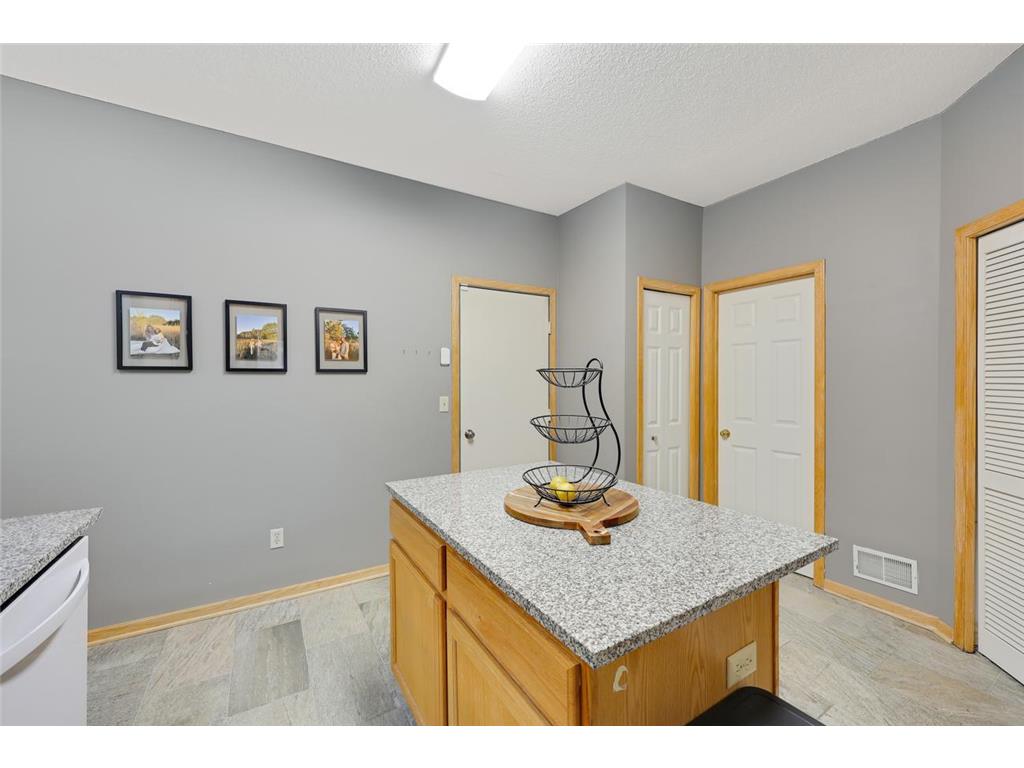 1940 Bluestem Lane Shoreview MN 55126 7072875 image16