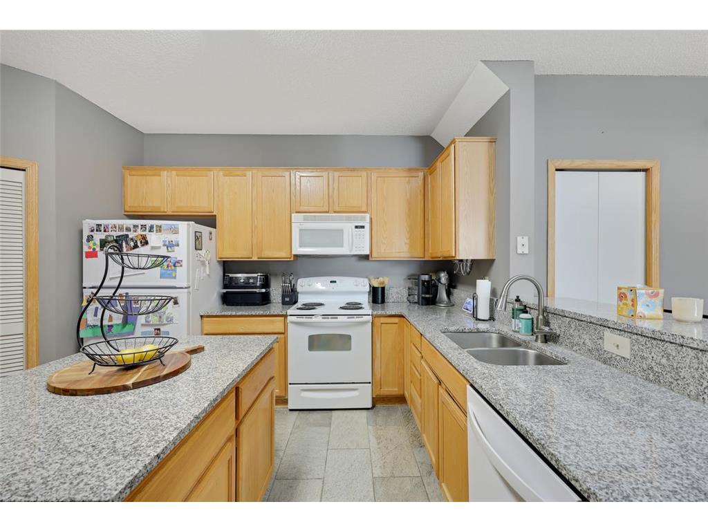 1940 Bluestem Lane Shoreview MN 55126 7072875 image17