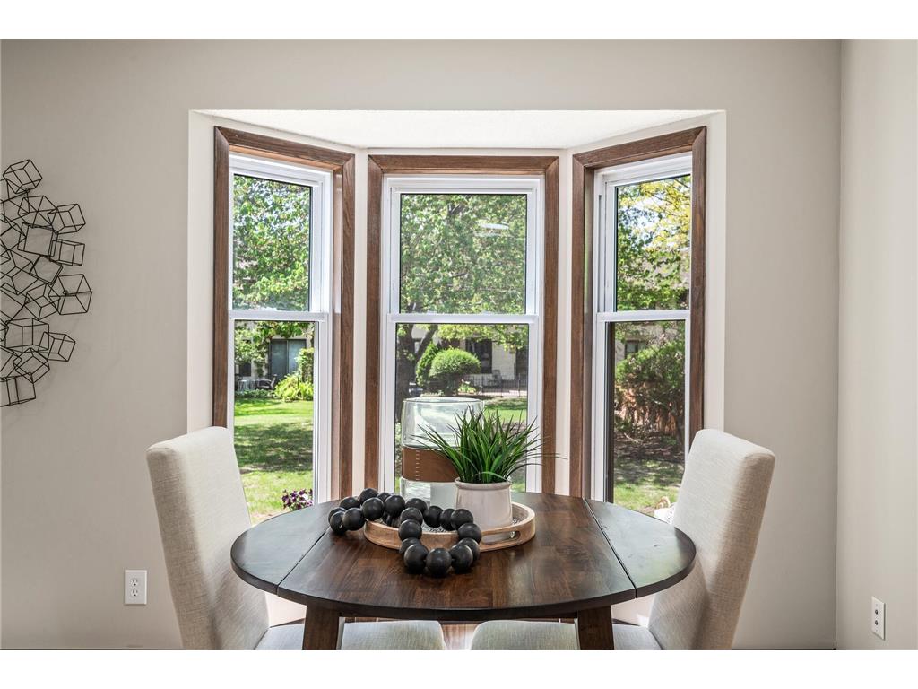 1940 Dupont Avenue S Minneapolis MN 55403 7000485 image10