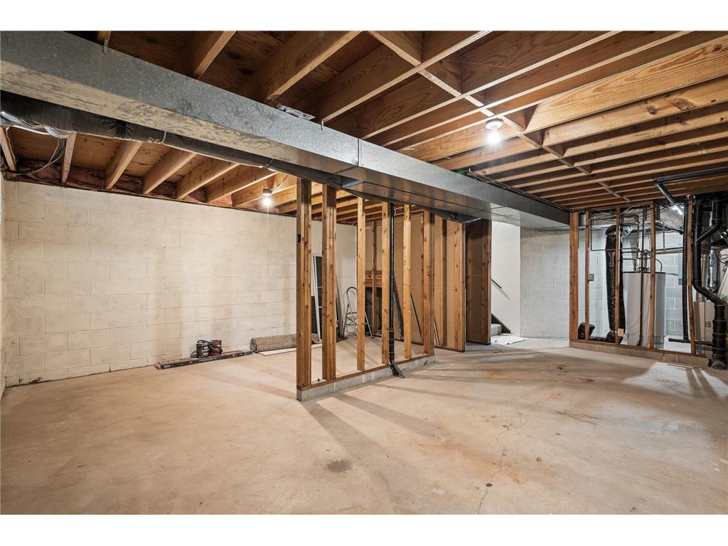 1940 Dupont Avenue S Minneapolis MN 55403 7000485 image26