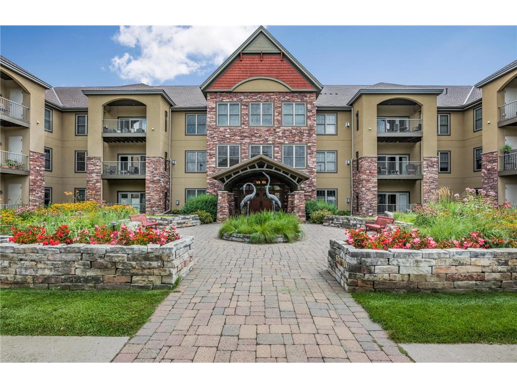 1940 Fulham Street #104 Roseville MN 55113 6768995 image1