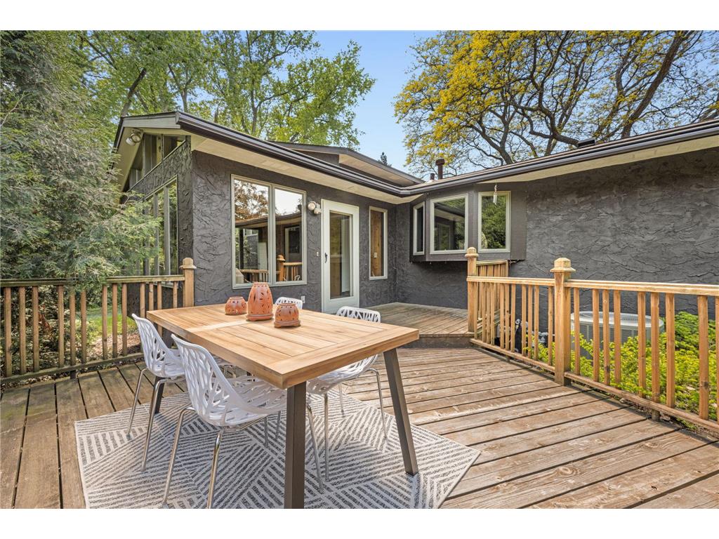 1940 Hunter Lane Mendota Heights MN 55118 7076755 image85