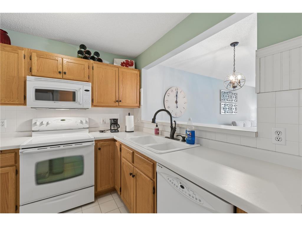 1940 Shenandoah Court #C Plymouth MN 55447 7035443 image4