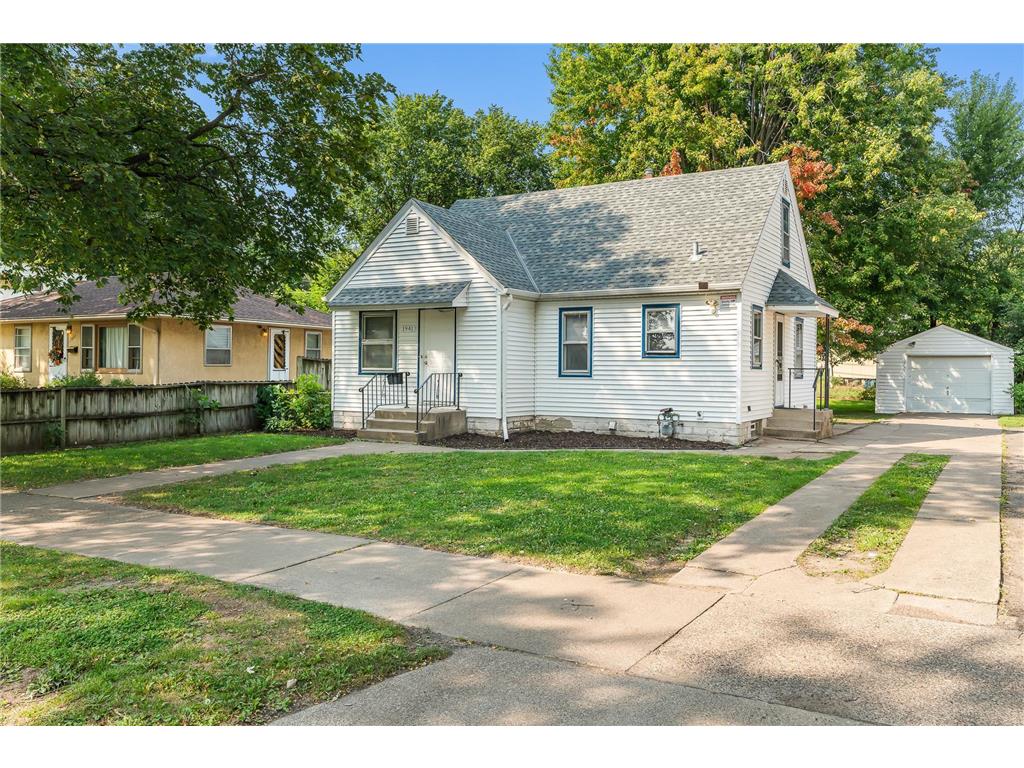1941 Hawthorne Avenue E Saint Paul MN 55119 6644014 image1