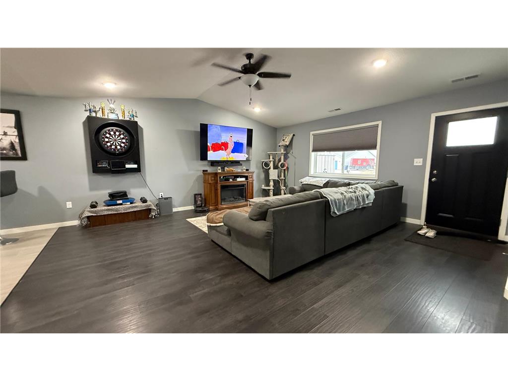 1942 Brownell Street Saint Charles MN 55972 7019134 image2