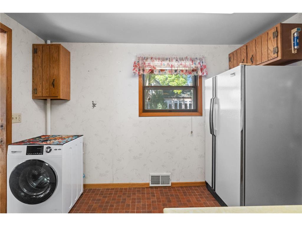 1942 Eddy Street Hastings MN 55033 - Vermillion River 6799984 image13