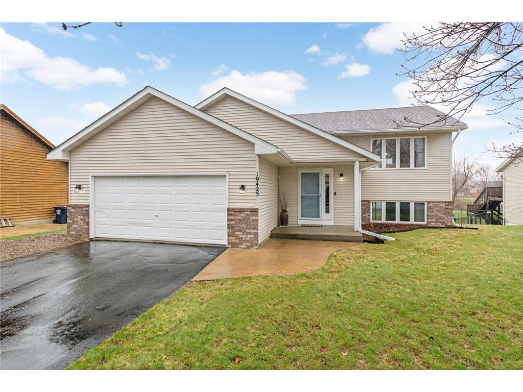 19425 Everest Path, Farmington, MN, 55024 MLS 6359927 Edina Realty