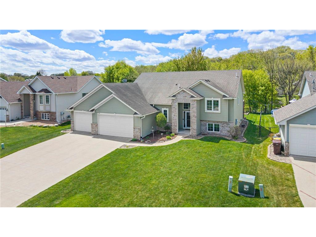 19429 Embers Avenue Farmington MN 55024 7067203 image1