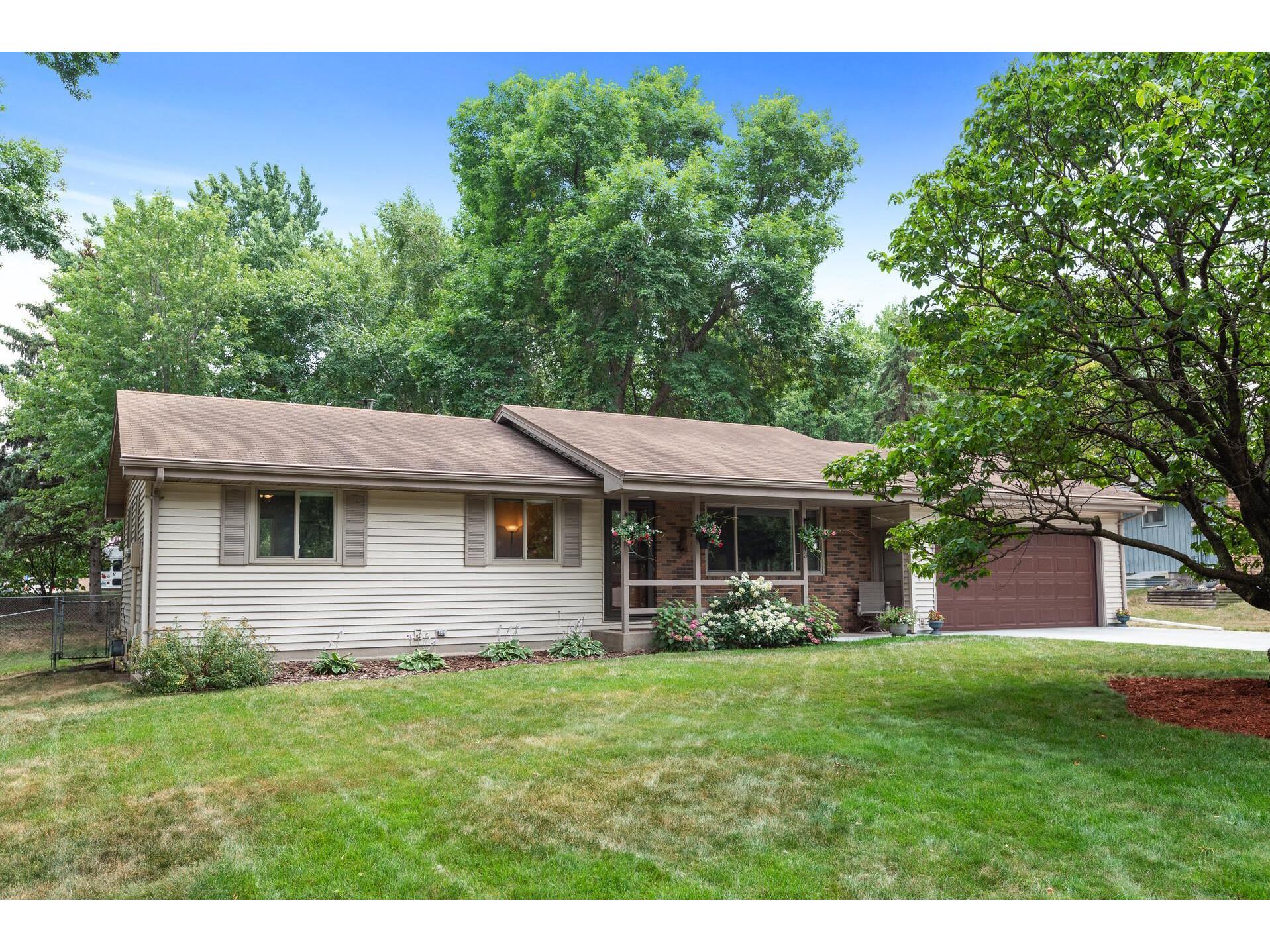 1943 9th Street NW, New Brighton, MN, 55112 MLS 6074701 Edina Realty