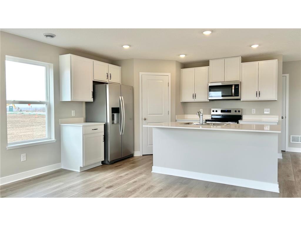 1943 Aztec Avenue Shakopee MN 55379 7035980 image3
