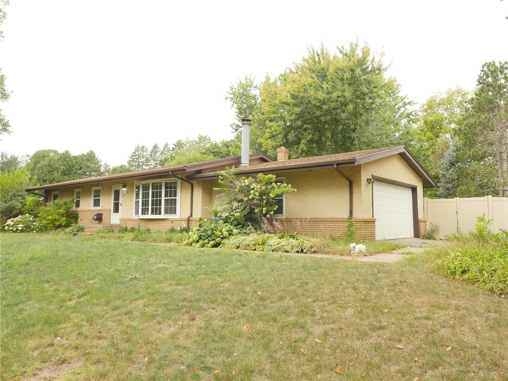 1943 Oak Knoll Drive White Bear Lake MN 55110 6406748 image1