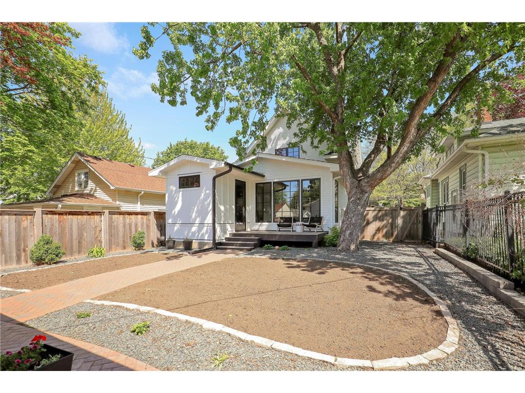 1944 Ashland Avenue Saint Paul MN 55104 7070425 image52