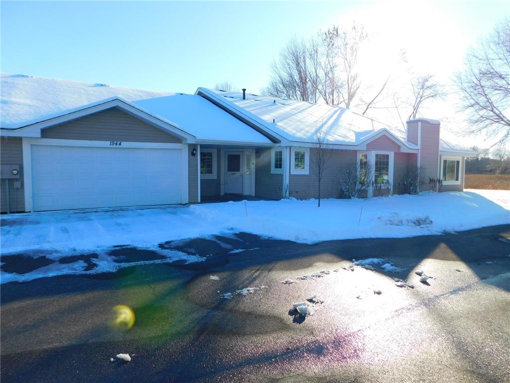 1944 Granite Avenue N Oakdale MN 55128 6488711 image1