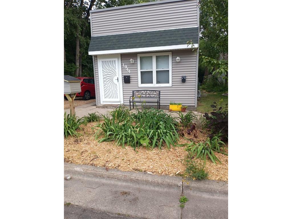 1944 Ivy Avenue E Saint Paul MN 55119 6402856 image1