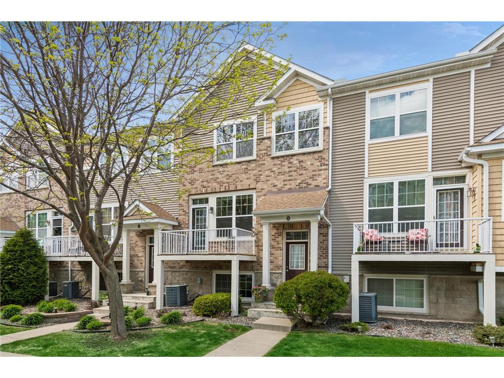 1945 Commonwealth Boulevard #5 Chanhassen MN 55317 6819393 image1