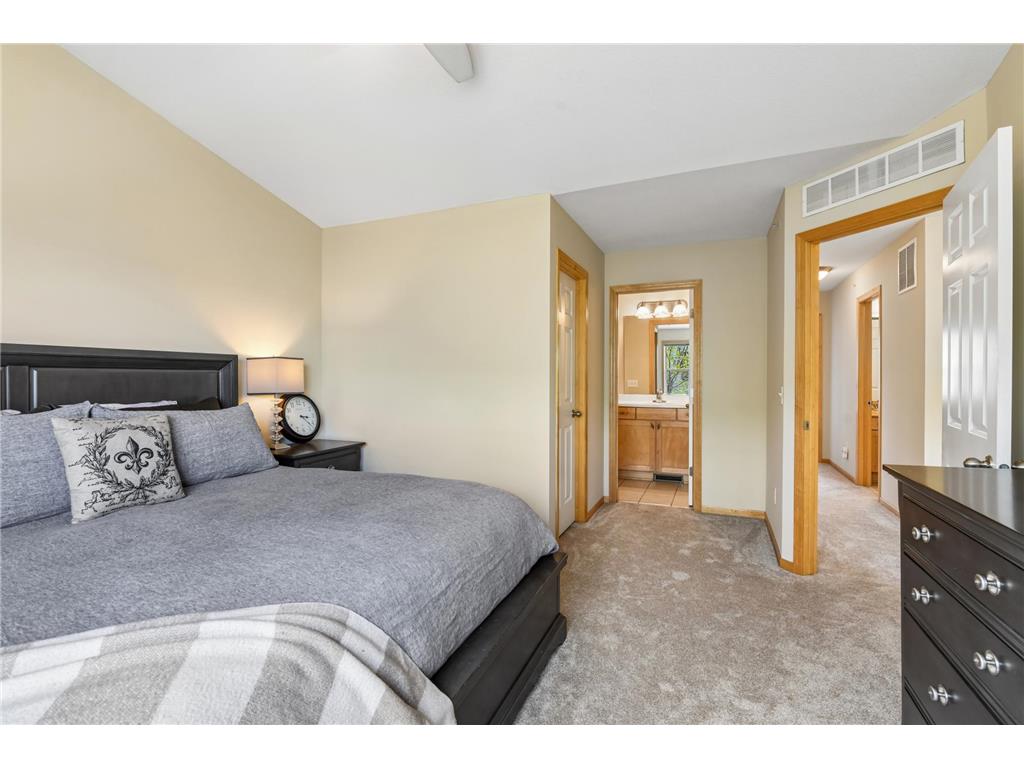 1945 Commonwealth Boulevard #5 Chanhassen MN 55317 6819393 image19