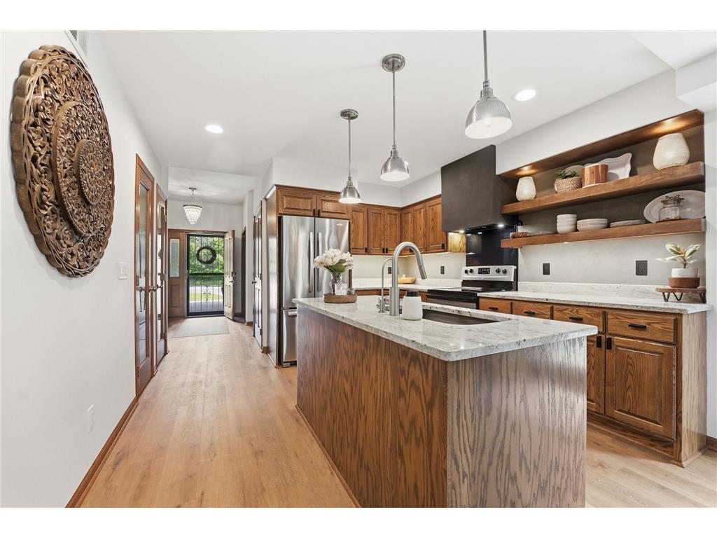 1945 Division Street N North Saint Paul MN 55109 7086605 image11