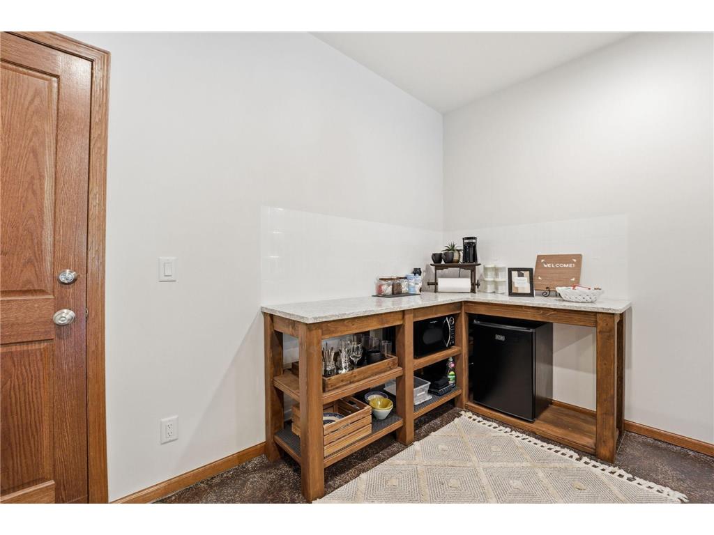 1945 Division Street N North Saint Paul MN 55109 7086605 image30