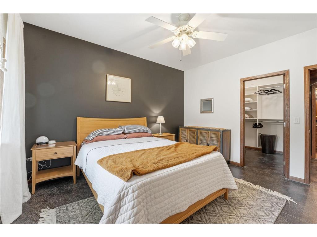 1945 Division Street N North Saint Paul MN 55109 7086605 image34