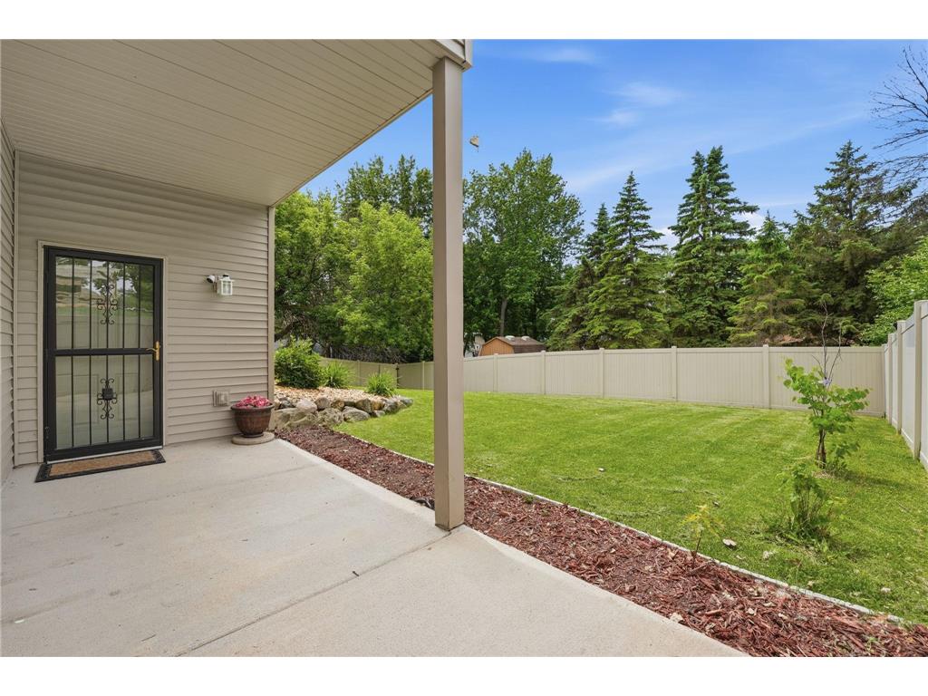 1945 Division Street N North Saint Paul MN 55109 7086605 image43