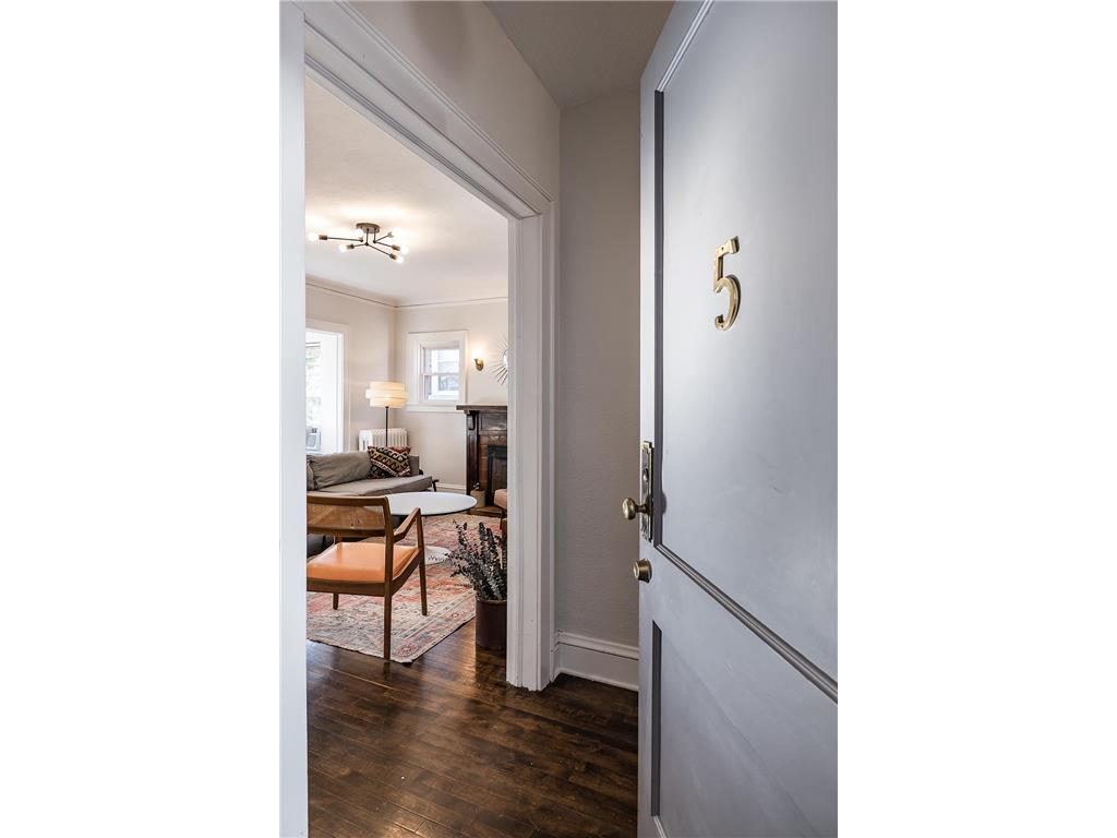 1945 Fremont Avenue S #5 Minneapolis MN 55403 7094840 image3