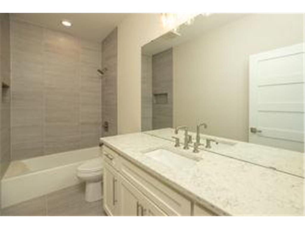 1945 Spruce Meadows Drive SE Rochester MN 55904 6739769 image20