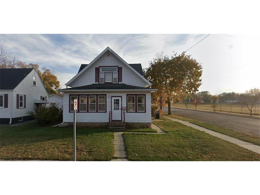 1946 3rd Street N Saint Cloud MN 56303 6690376 image1