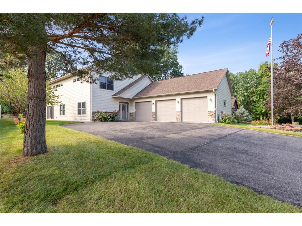 1946 77th Street W Inver Grove Heights MN 55077 6677958 image1