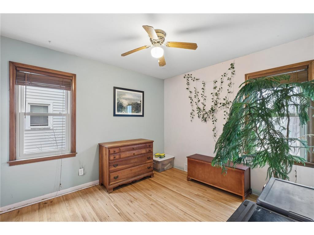 1946 Dorothea Avenue Saint Paul MN 55116 7054568 image5