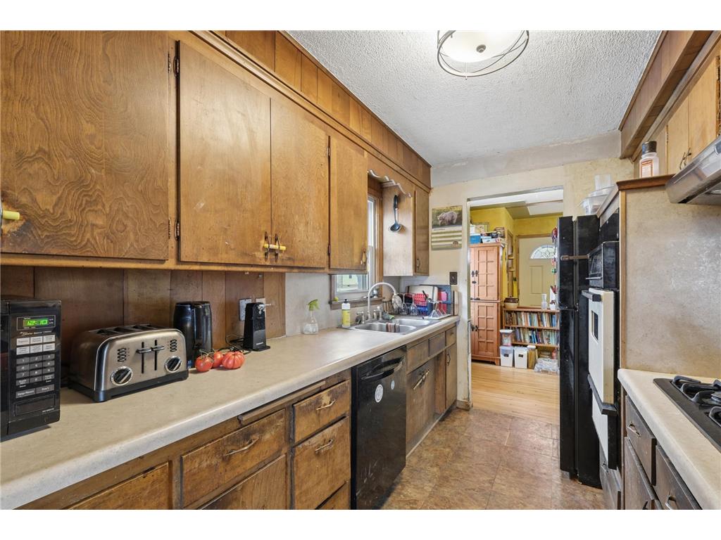 1946 Dorothea Avenue Saint Paul MN 55116 7054568 image8