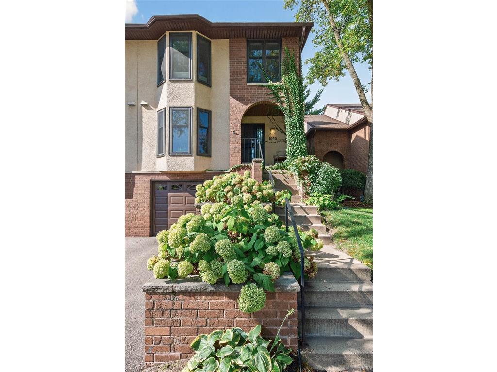 1946 Dupont Avenue S Minneapolis MN 55403 7042614 image2