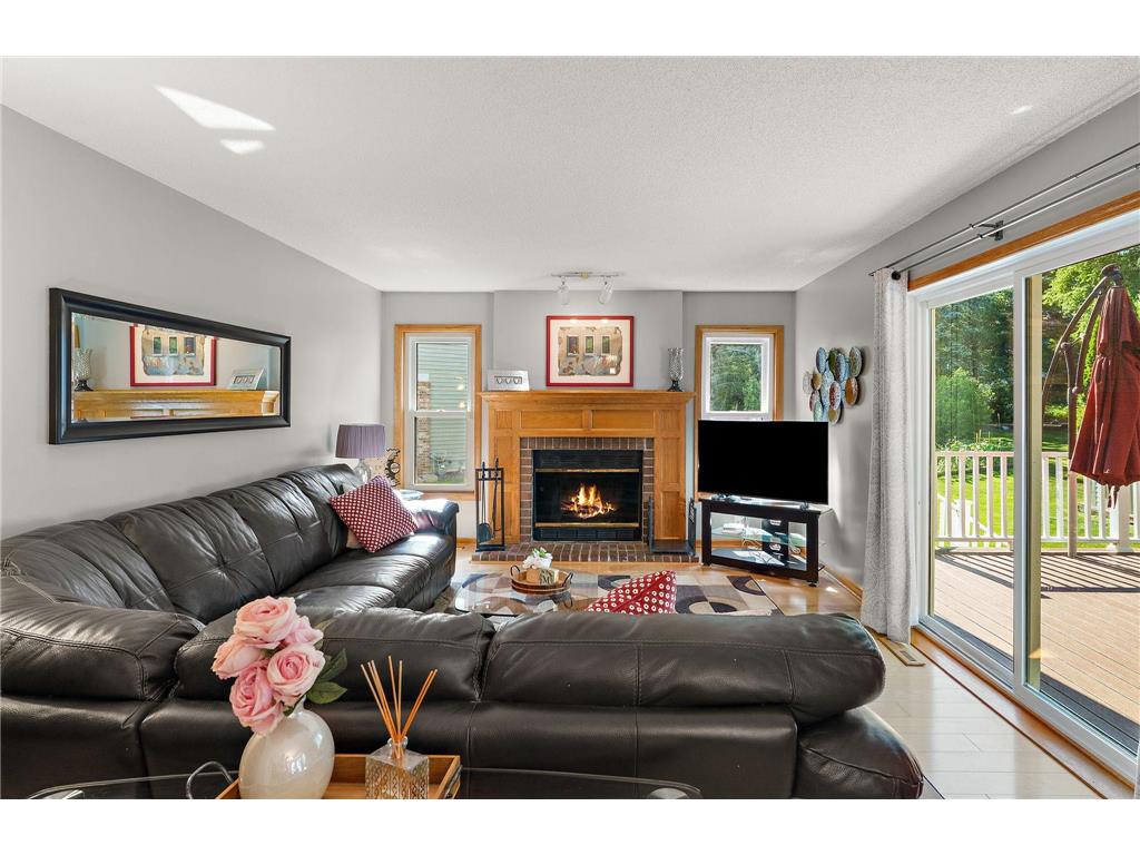 1946 Lochaven Alcove Woodbury MN 55125 7107162 image16