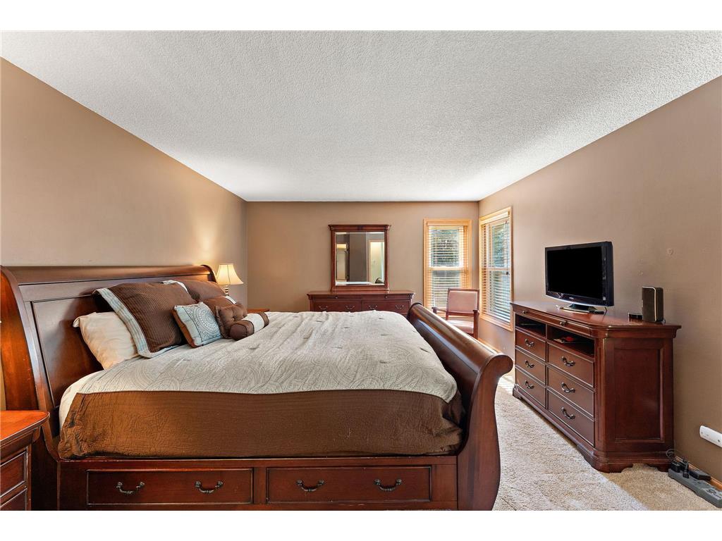 1946 Lochaven Alcove Woodbury MN 55125 7107162 image20
