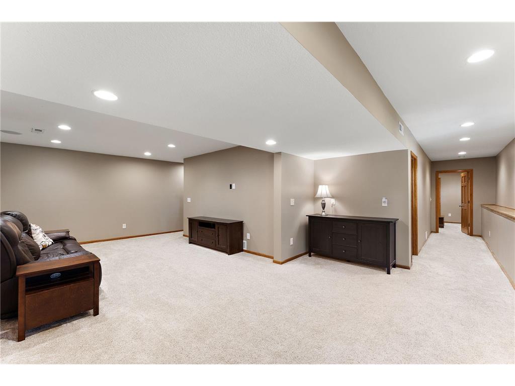 1946 Lochaven Alcove Woodbury MN 55125 7107162 image33