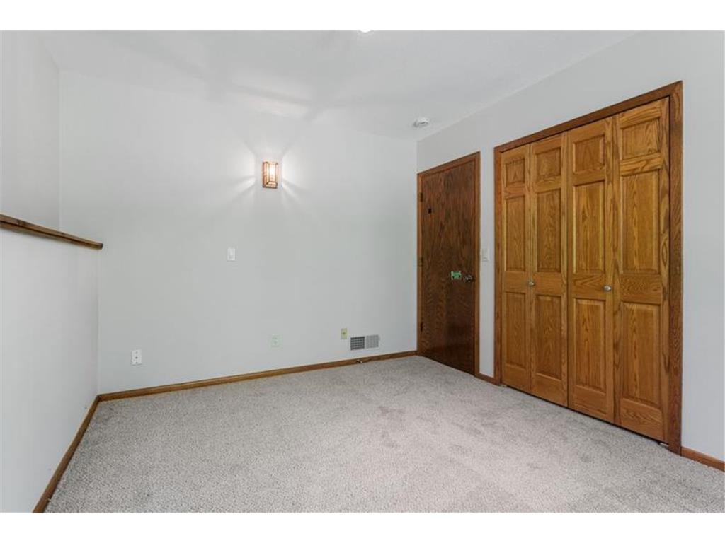 1948 Crown Point Drive Mendota Heights MN 55118 7072078 image21