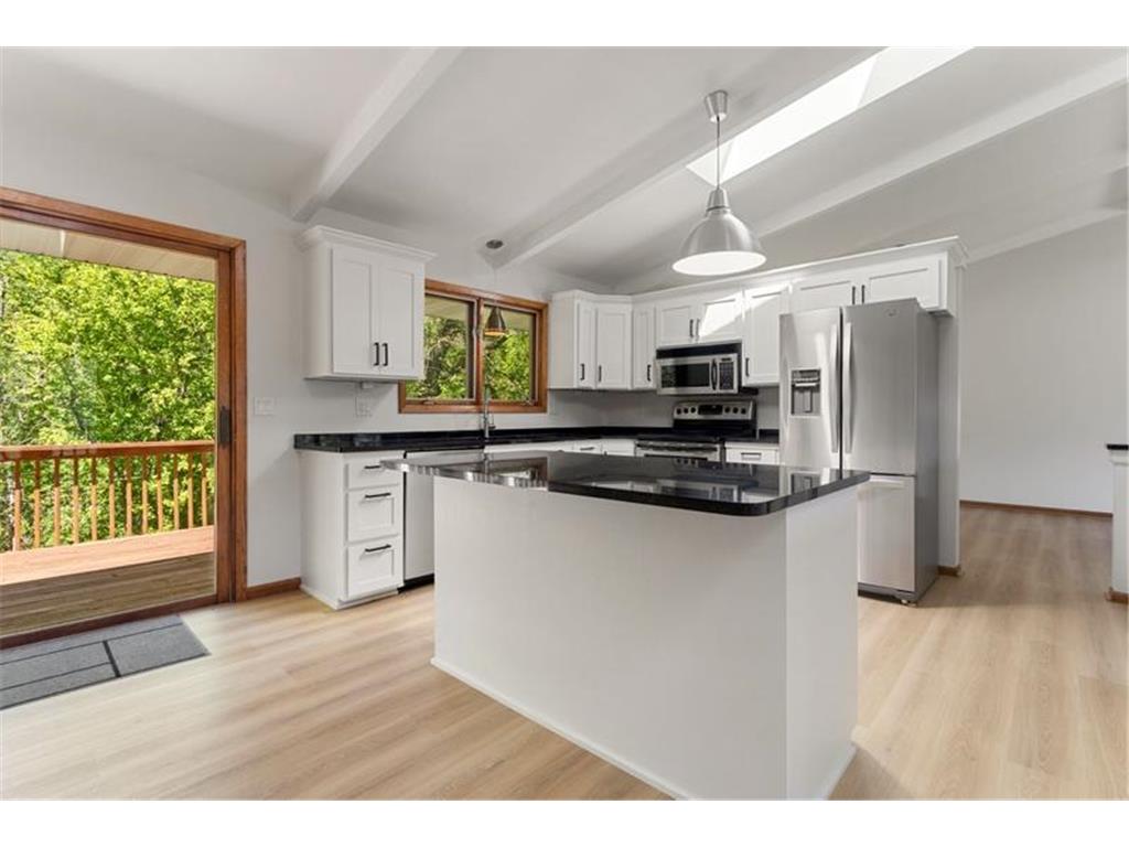 1948 Crown Point Drive Mendota Heights MN 55118 7072078 image3